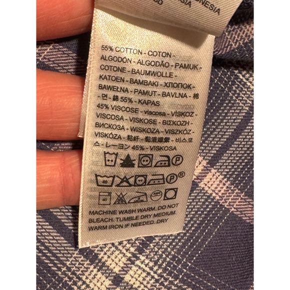 NWT Levis Mens XL Relaxed Fit Plaid Button Up Shirt Blue Pink Cotton Viscose - Picture 3 of 7